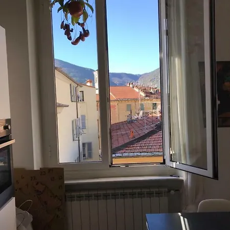 Attico Centro Stazione شقة