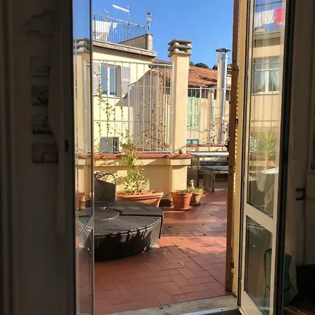 شقة Attico Centro Stazione لا سبيتسْيا